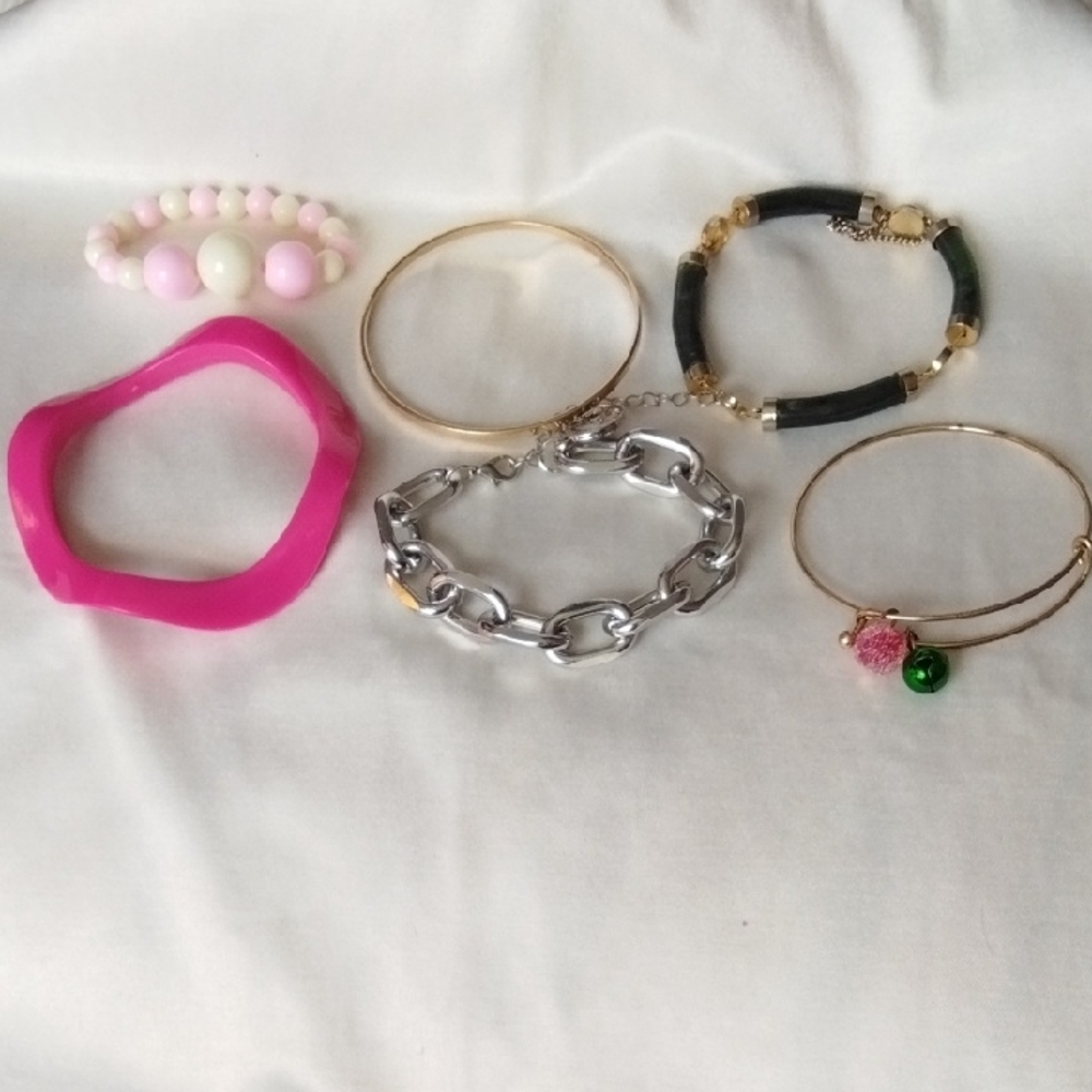 Colorful Bracelet Set (6)